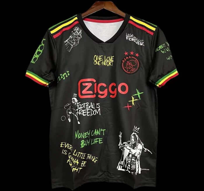 Maillot Ajax saison 2022-2023 édition spéciale One Love