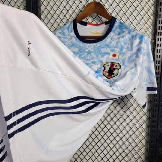 Maillot Japon foot retro 2016 2017
