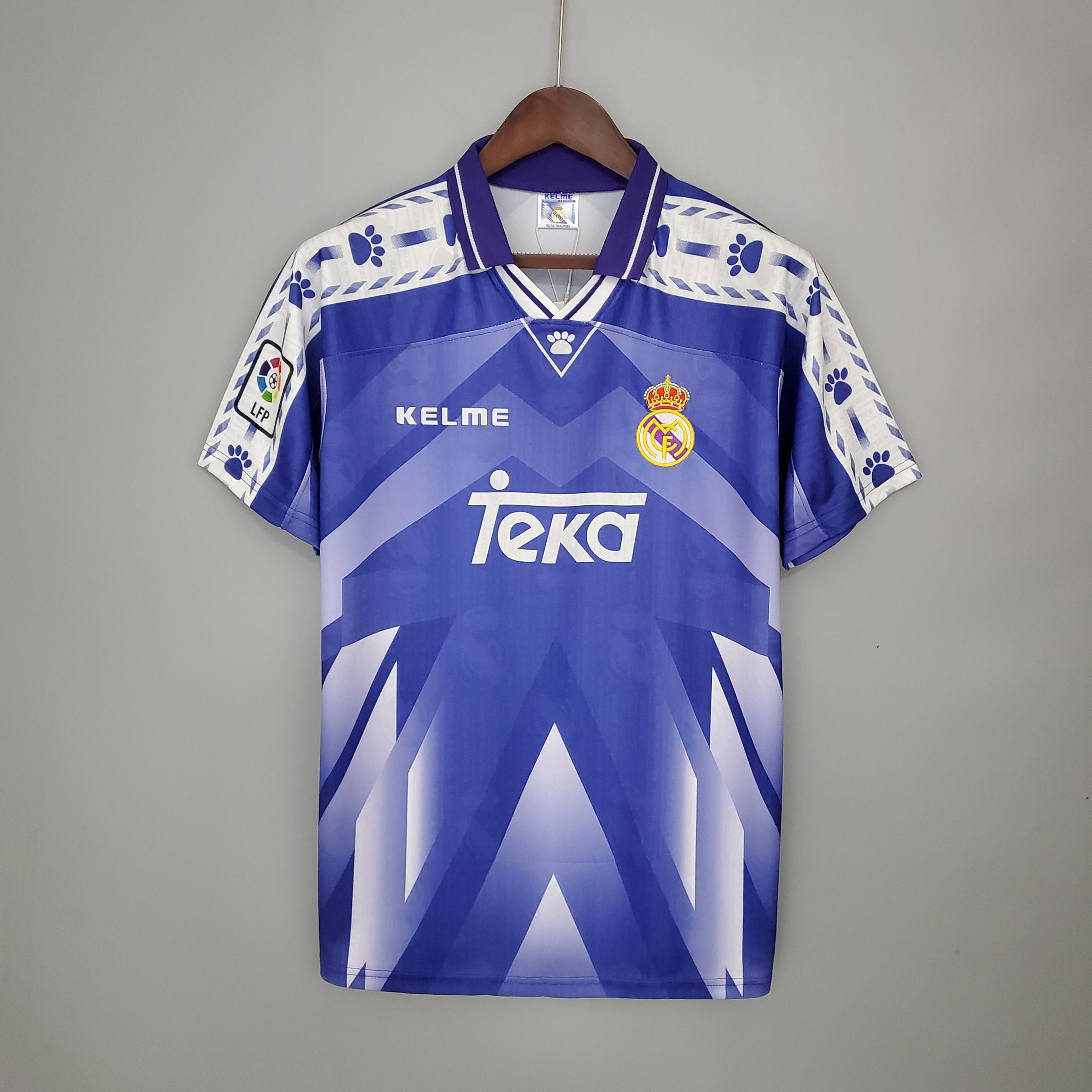 Retro Real Madrid 96/97 Extérieur