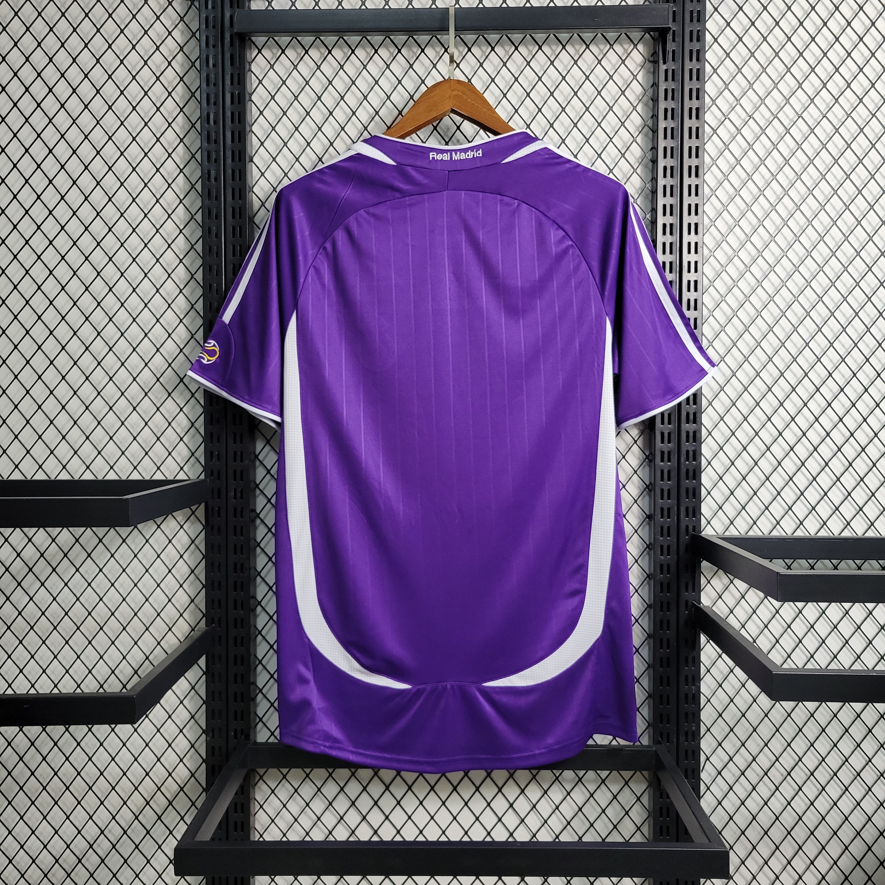 Retro 06 Real Madrid Violet